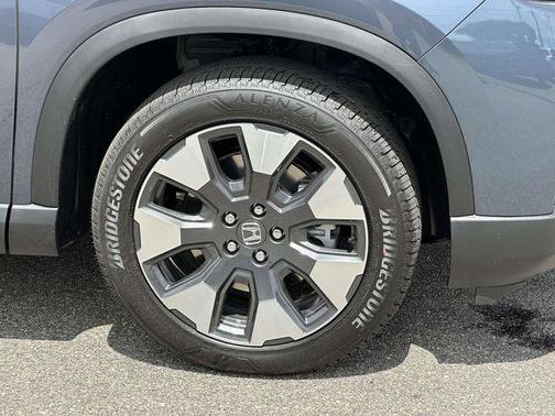 Smoke Blue Pearl 2026 Honda Pilot Touring 8-Passenger