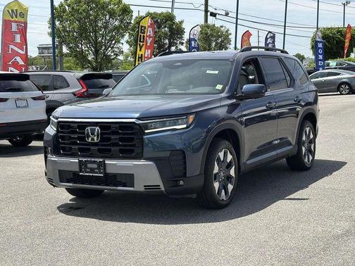 Smoke Blue Pearl 2026 Honda Pilot Touring 8-Passenger