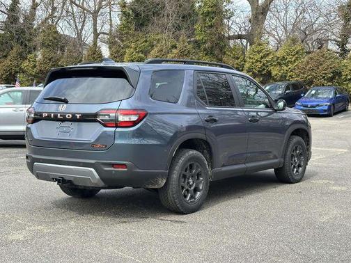 Smoke Blue Pearl 2026 Honda Pilot TrailSport