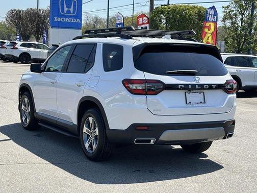 Platinum White Pearl 2026 Honda Pilot EX-L