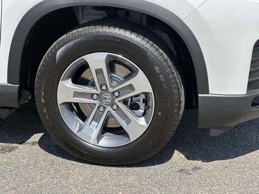 Platinum White Pearl 2026 Honda Pilot EX-L