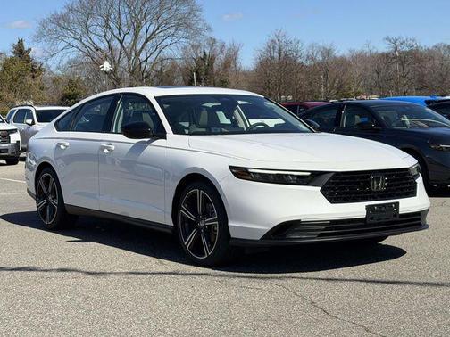 Platinum White Pearl 2026 Honda Accord SE Sedan