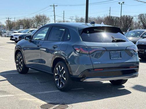 Nordic Forest Pearl 2026 Honda HR-V EX-L