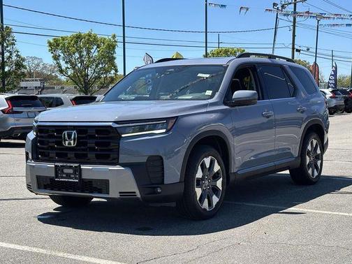 Sonic Gray Pearl 2026 Honda Pilot Elite