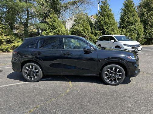 Crystal Black Pearl 2026 Honda HR-V EX-L