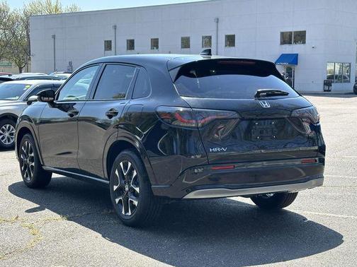 Crystal Black Pearl 2026 Honda HR-V EX-L