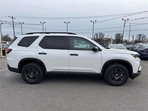 2025 Honda Pilot TrailSport