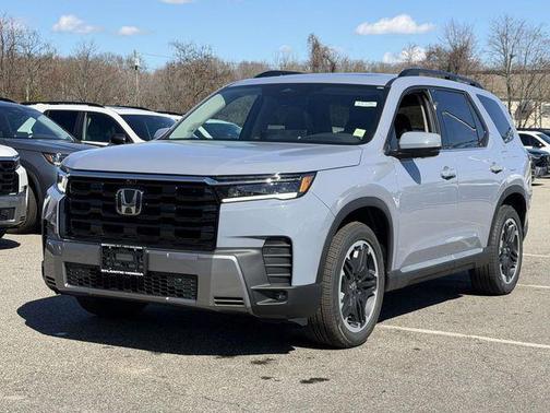 2026 Honda Pilot Touring 8-Passenger