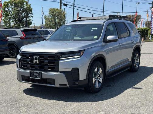 Solar Silver Metallic 2026 Honda Pilot EX-L
