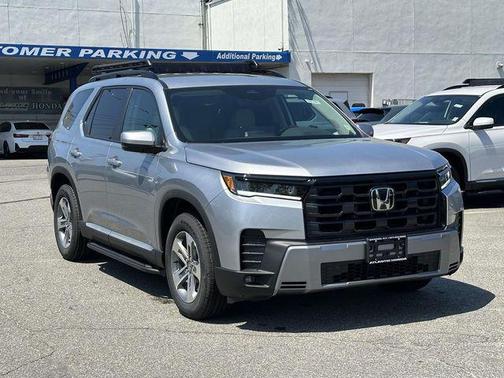 Solar Silver Metallic 2026 Honda Pilot EX-L