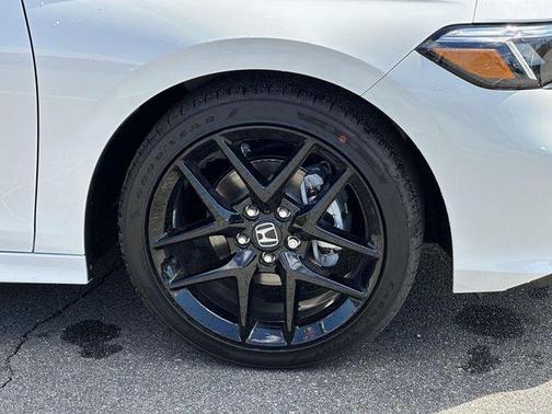 Platinum White Pearl 2026 Honda Civic Sport