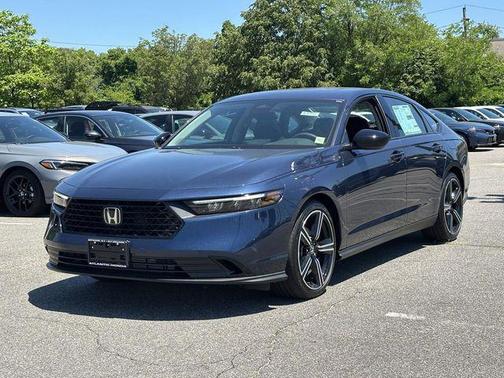 Canyon River Blue Metallic 2026 Honda Accord SE