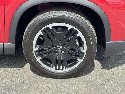 Radiant Red Metallic II 2026 Honda Pilot Touring 8-Passenger