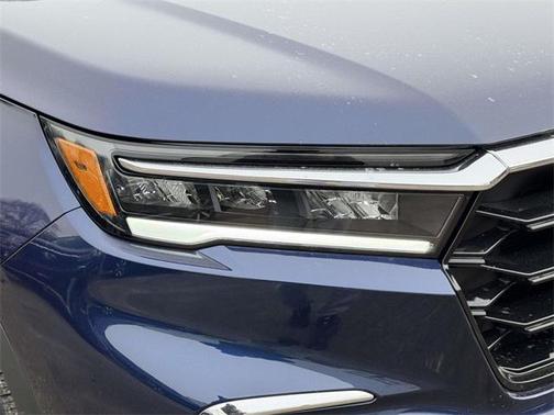 2025 Honda Pilot Touring 8-Passenger