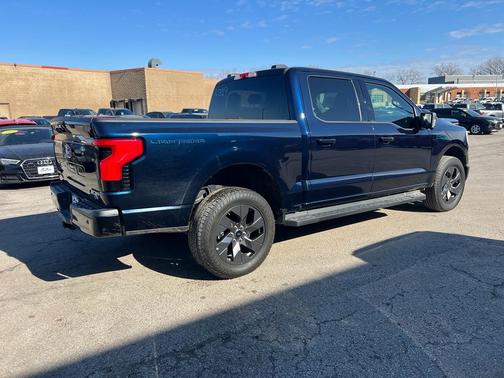2024 Ford F-150 Lightning Flash