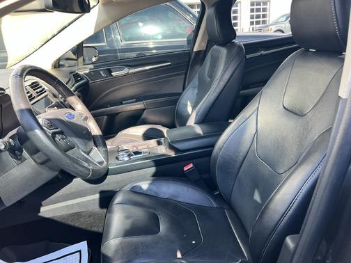 2017 Ford Fusion Energi Titanium