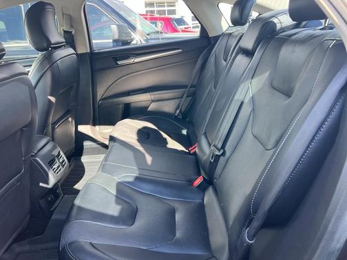 2017 Ford Fusion Energi Titanium