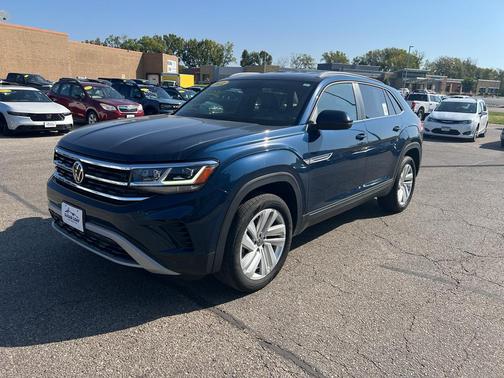 2022 Volkswagen Atlas Cross Sport 3.6L V6 SE w/Technology