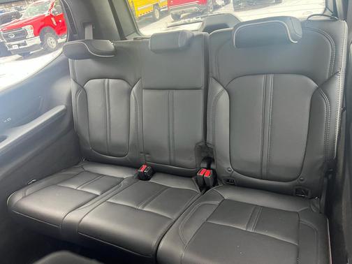 2023 Jeep Grand Wagoneer Series II 4x4