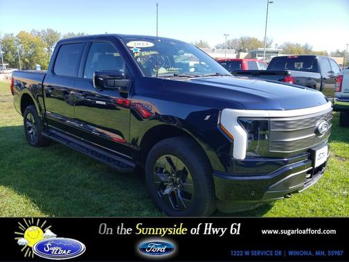 2024 Ford F-150 Lightning LARIAT