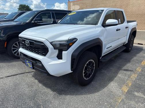 2024 Toyota Tacoma TRD Off Road