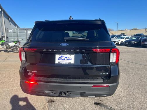 Agate Black Metallic 2026 Ford Explorer Active