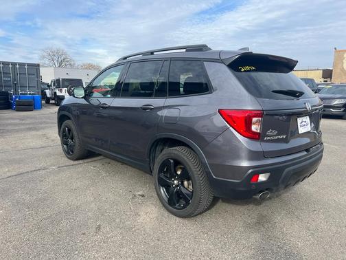 2019 Honda Passport Elite