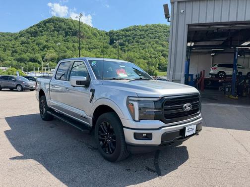 Iconic Silver Metallic 2025 Ford F-150 Lariat