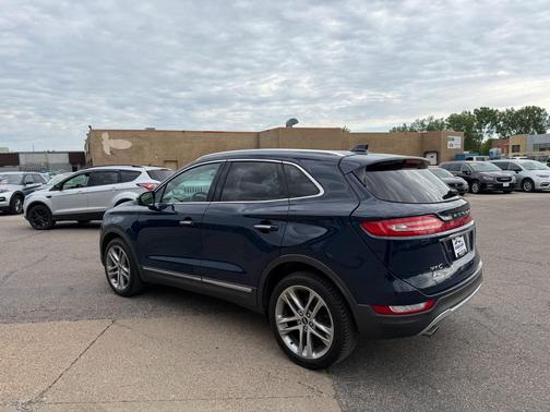 Rhapsody Blue Metallic 2019 Lincoln MKC Reserve