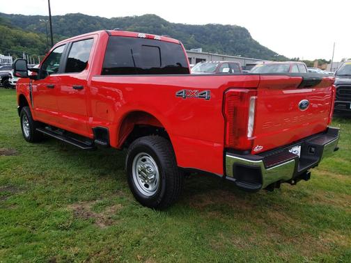 2025 Ford F-350 XL
