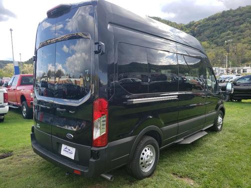 2025 Ford Transit-350 XL