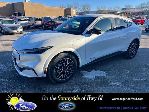 2025 Ford Mustang Mach-E Premium