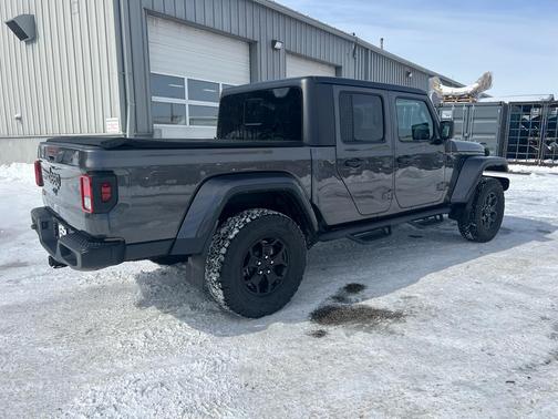 2022 Jeep Gladiator Willys 4x4