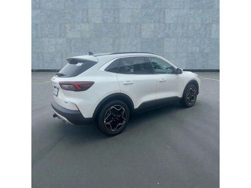 2026 Ford Escape Platinum