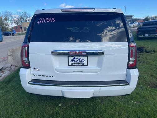 2020 GMC Yukon XL Denali
