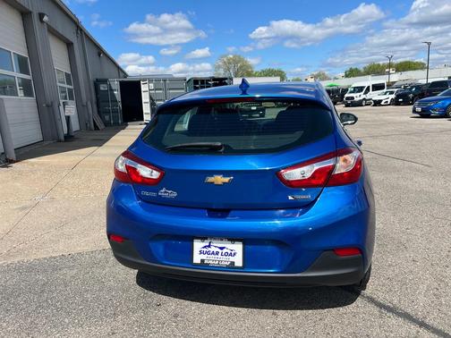 Kinetic Blue Metallic 2018 Chevrolet Cruze Premier