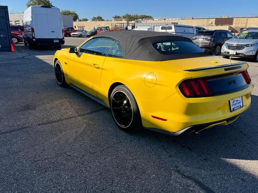 2017 Ford Mustang GT Premium