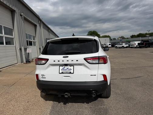 Oxford White 2022 Ford Escape SEL