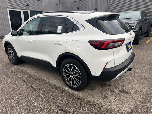 2023 Ford Escape PHEV Base