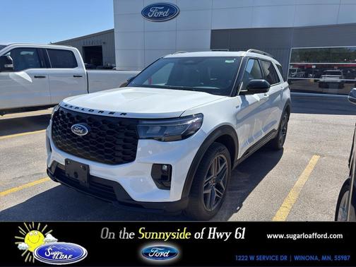 Star White Metallic Tri-Coat 2026 Ford Explorer ST-Line