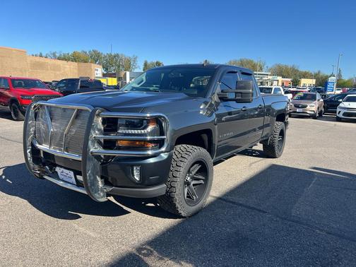 2017 Chevrolet Silverado 1500 2LT