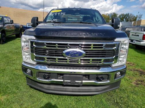 2025 Ford F-350 XLT