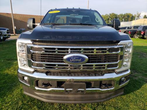 2025 Ford F-350 XLT