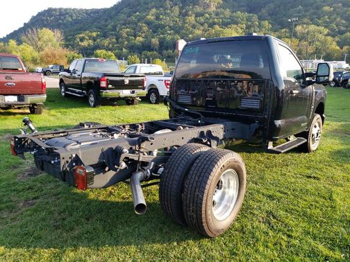 2025 Ford F-350 XLT