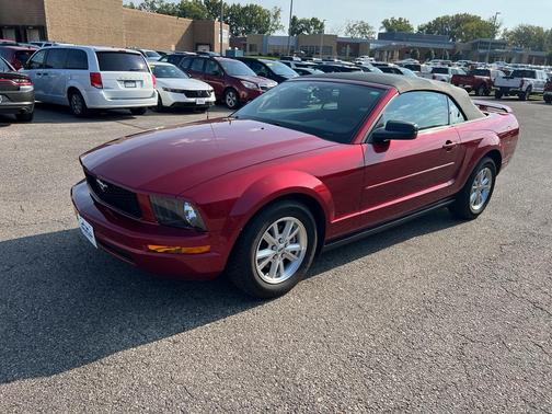 2006 Ford Mustang Base