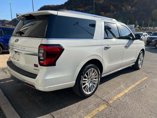 2024 Ford Expedition Max Platinum