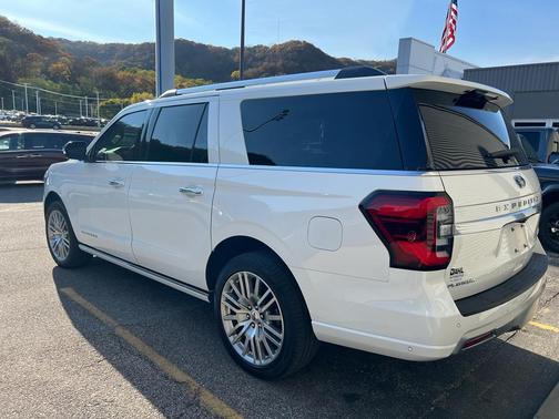 2024 Ford Expedition Max Platinum