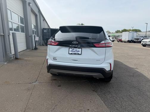 Oxford White 2024 Ford Edge SEL