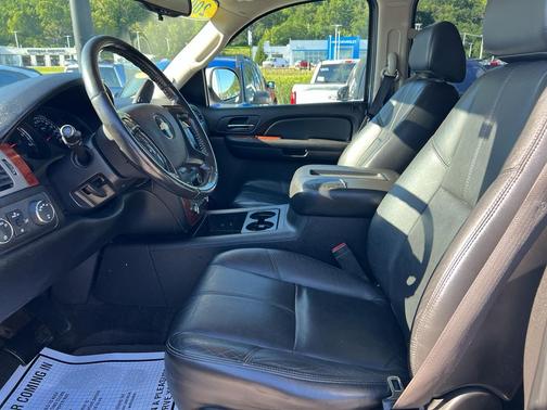 2009 Chevrolet Suburban 1500 LT2