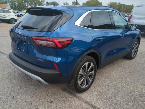 2023 Ford Escape Platinum